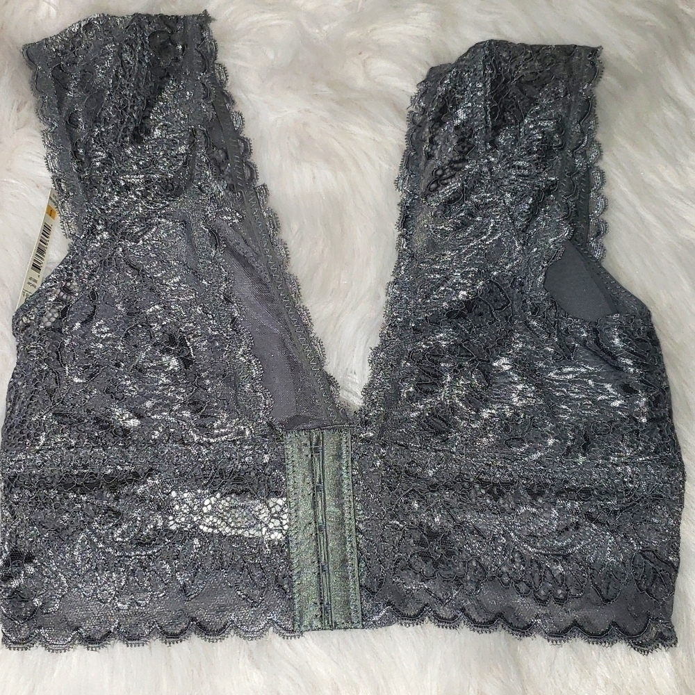 Sophie b. Grey lace bralette - Picture 6 of 11